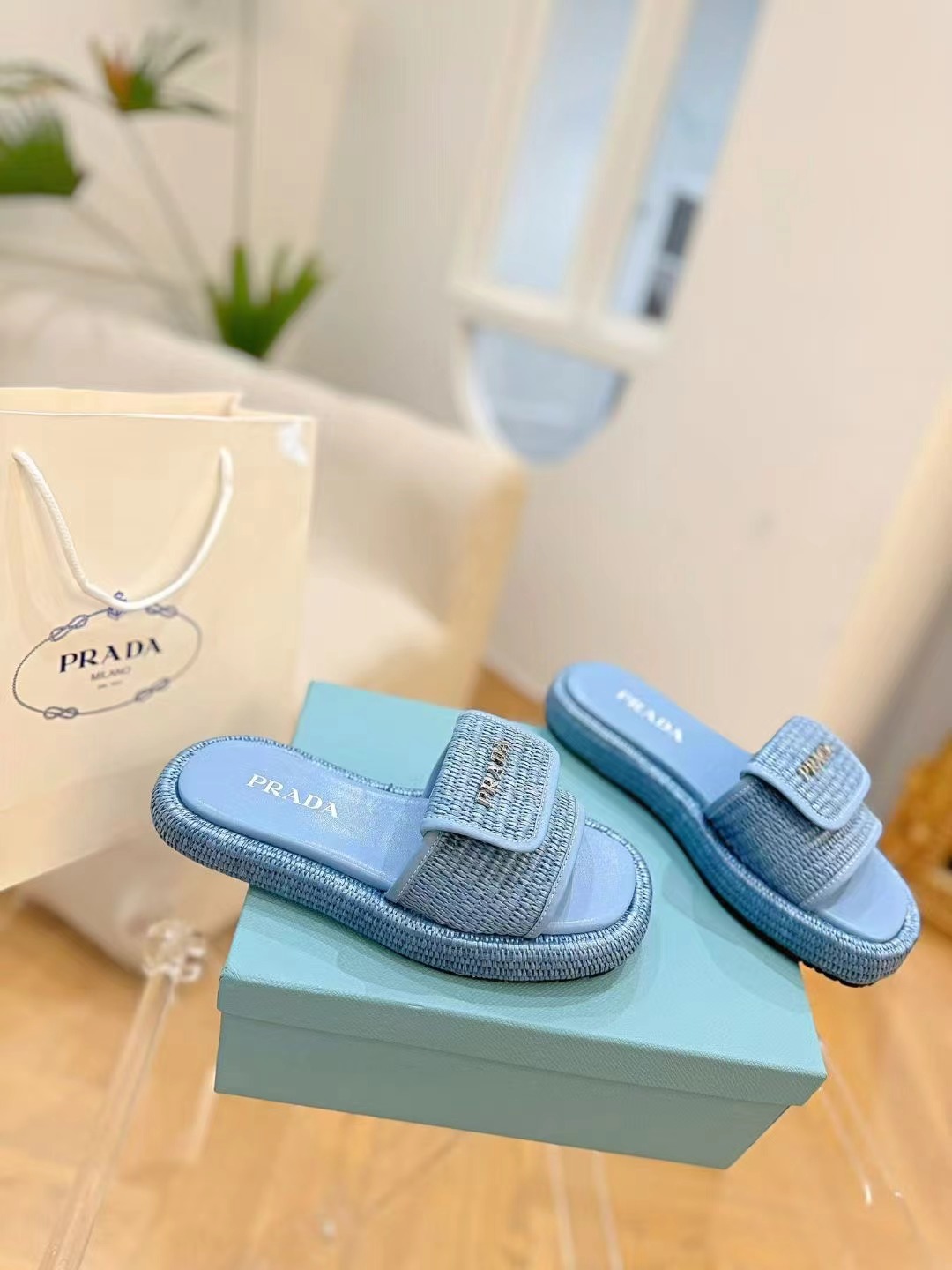 Prada Slippers Women(AAA)-006