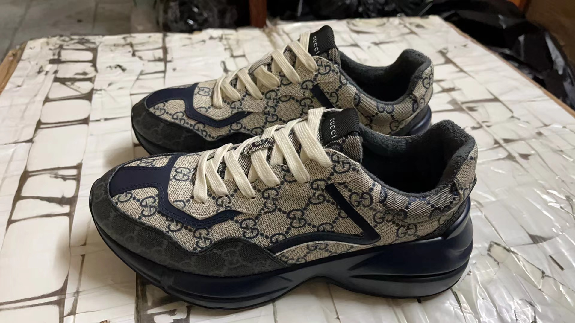 Gucci Shoes(AAA)-343