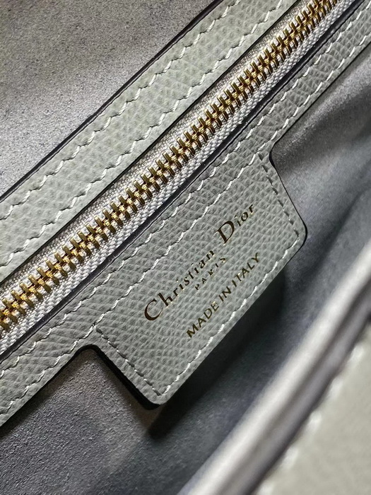 Dior Handbags AAAA(Women)-120