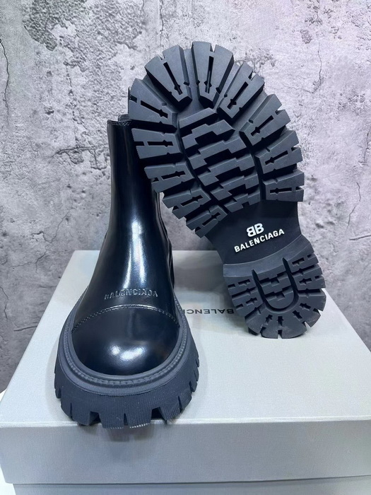 Balenciaga Shoes(AAA)-012