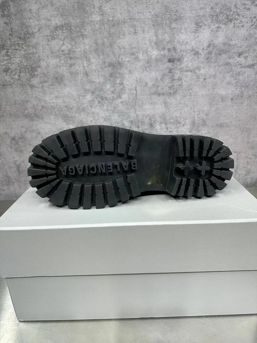 Balenciaga Shoes(AAA)-015