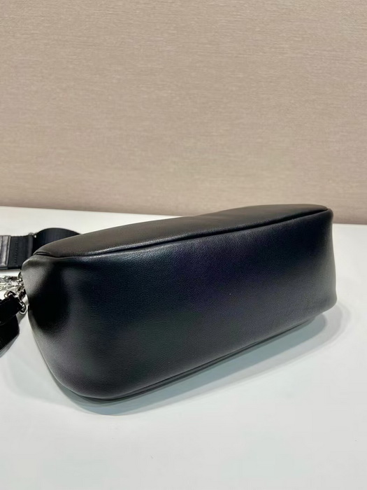 Prada Handbags AAAA(Women)-008