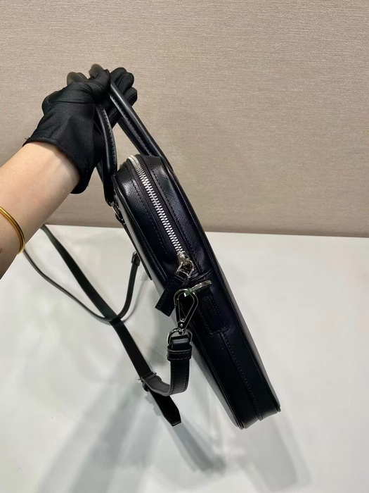 Prada Handbags AAAA(Men)-001