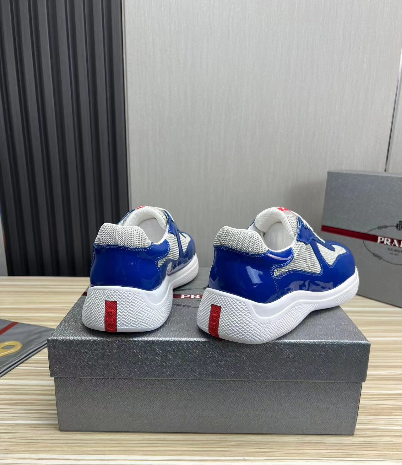 Prada Shoes(AAAA)-013