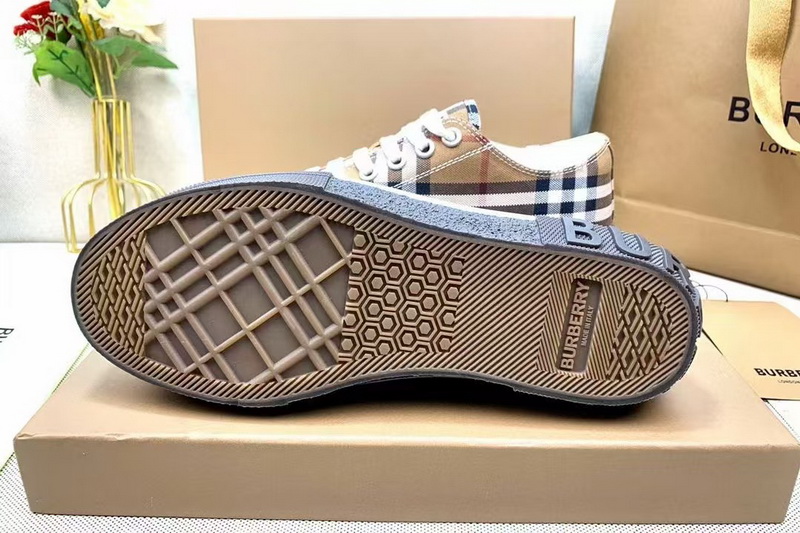 Burberry Shoes(AAA)-118