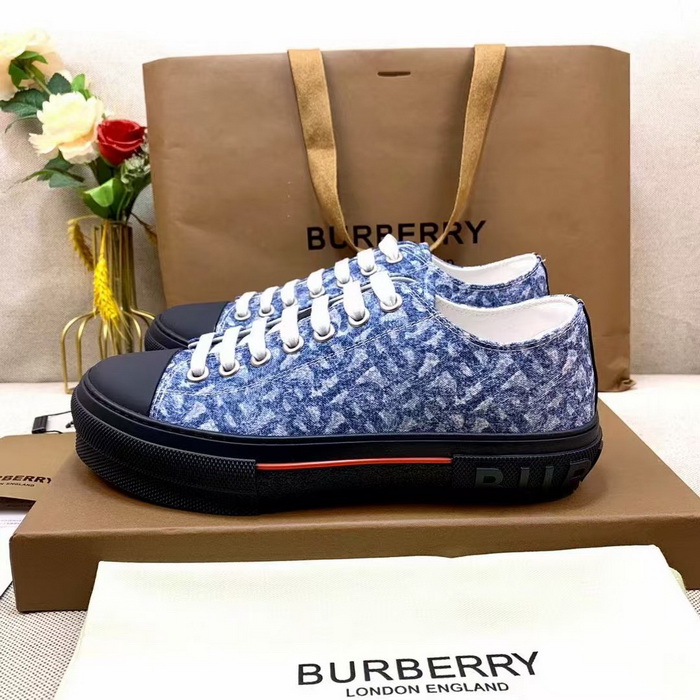 Burberry Shoes(AAA)-120