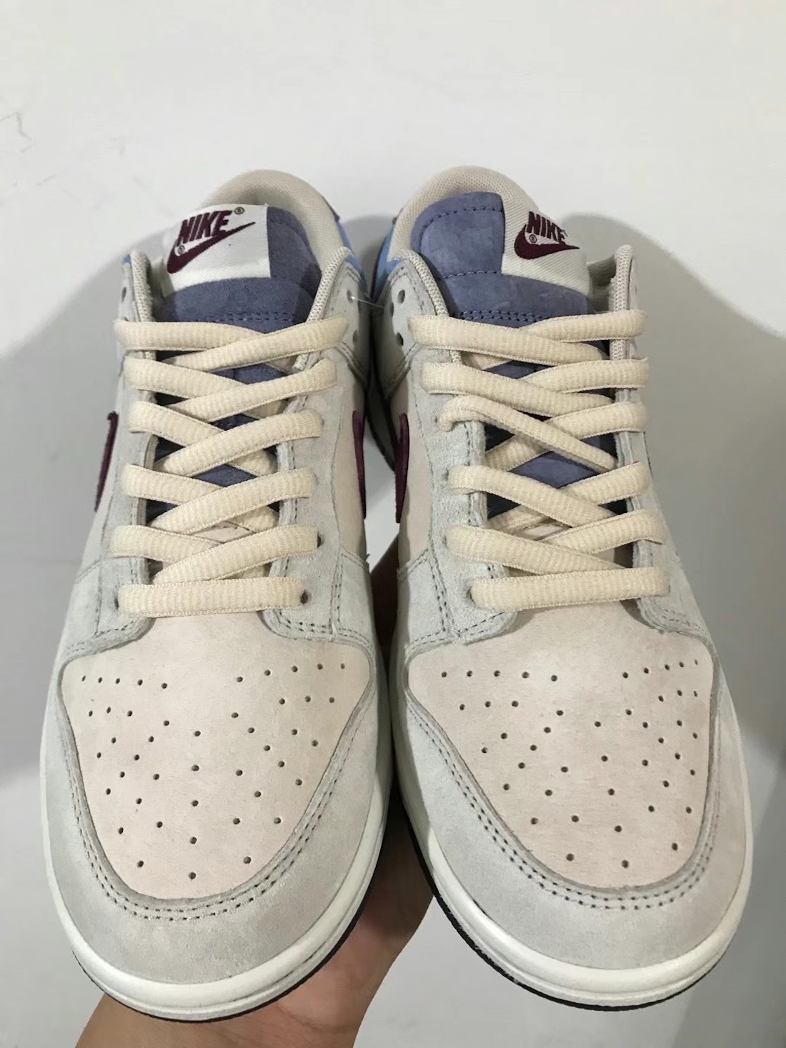Nike Dunk Low Appears white
