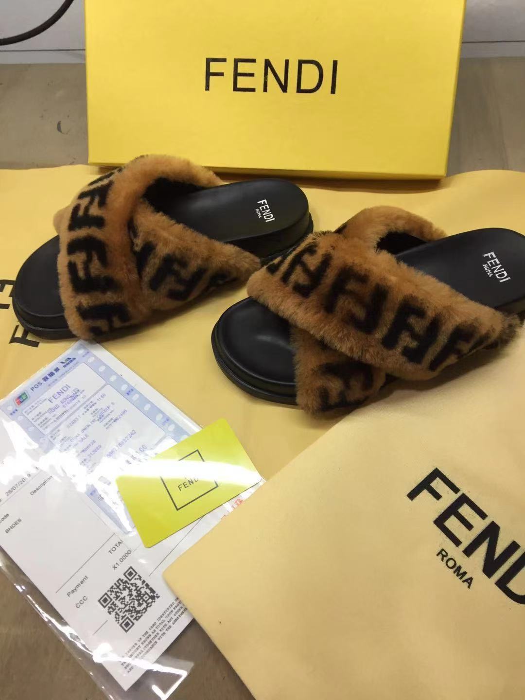 Fendi Slippers(AAA)-008