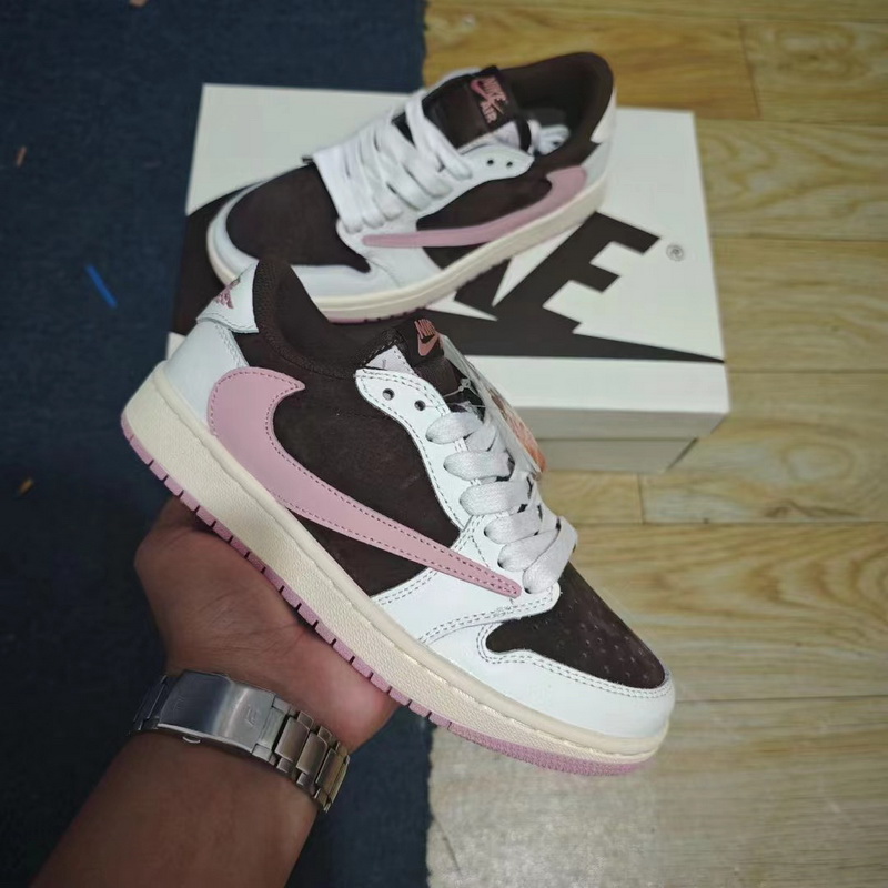 Nike Air Jordan 1 Low-003