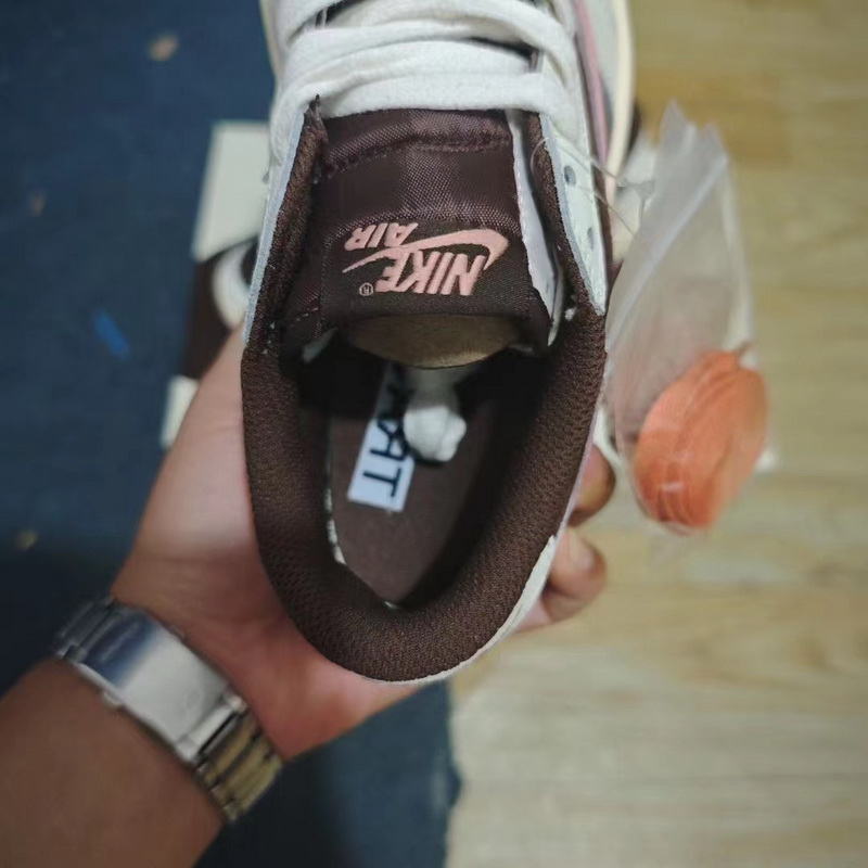 Nike Air Jordan 1 Low-003