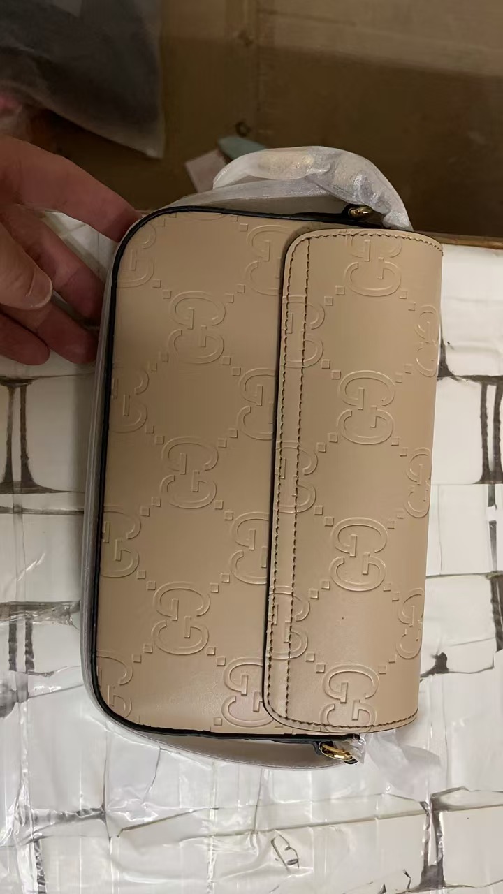 Gucci Handbags AAA(Women)-252