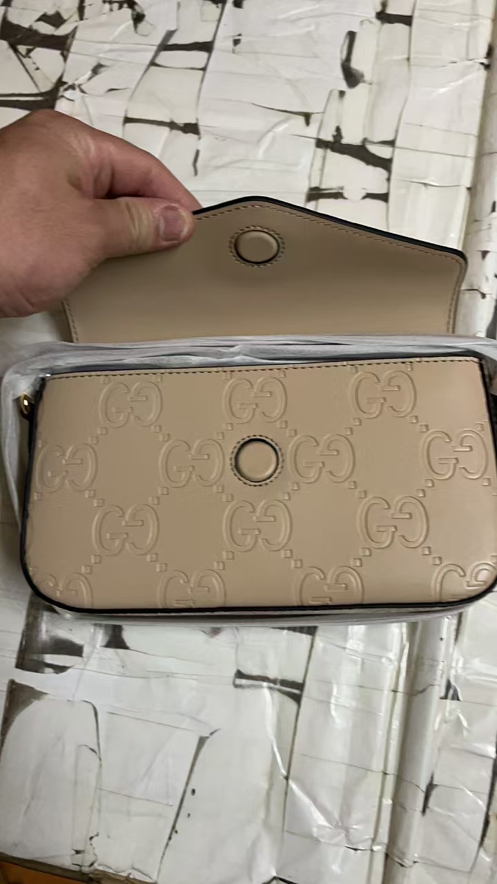 Gucci Handbags AAA(Women)-252
