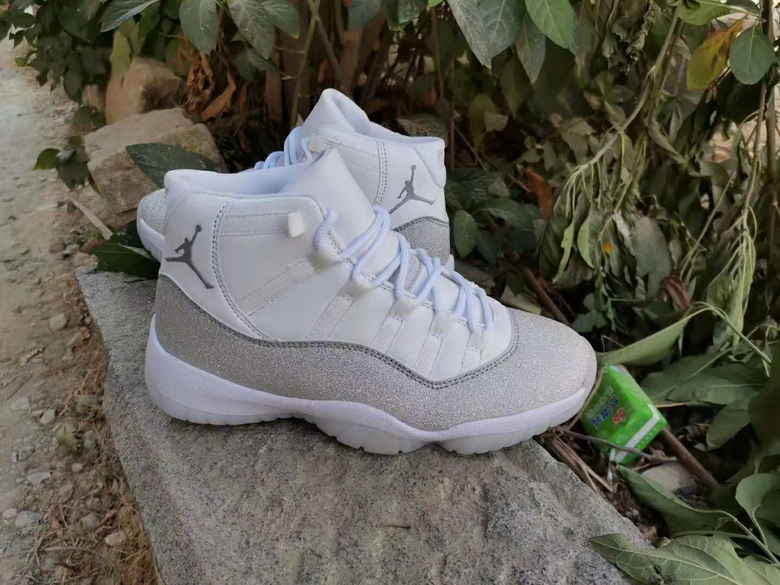 Air Jordan 11 Retro-082