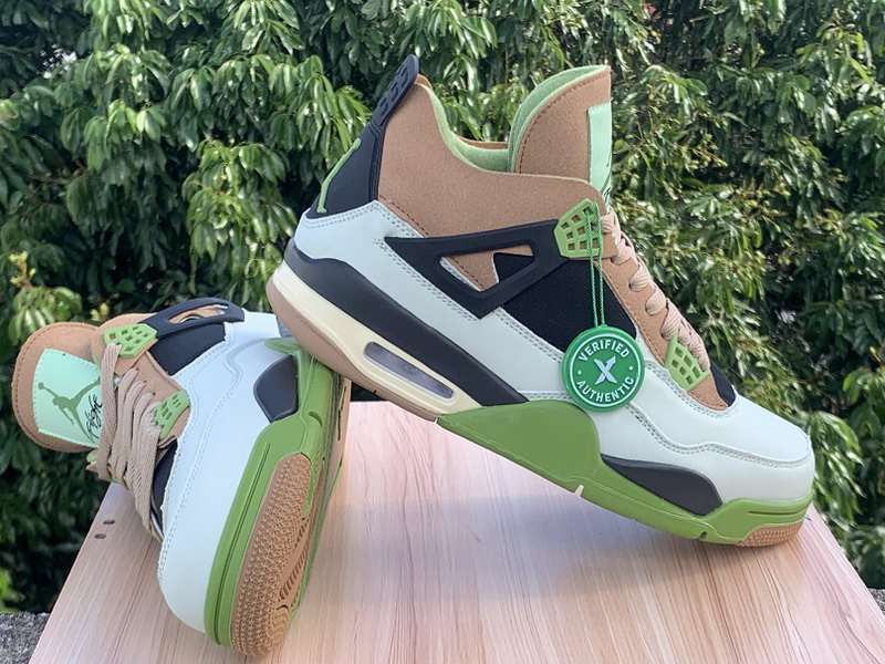 Air Jordan 4 Retro-086