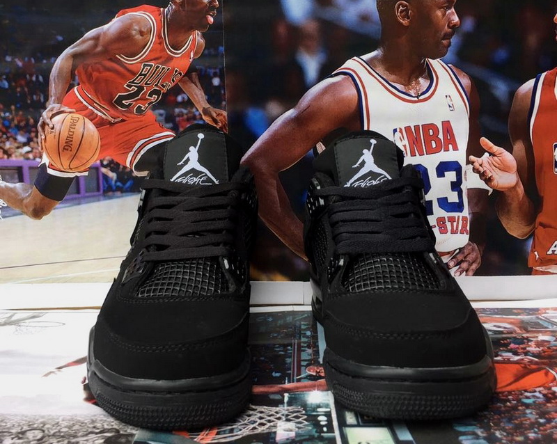 Air Jordan 4 Retro-090