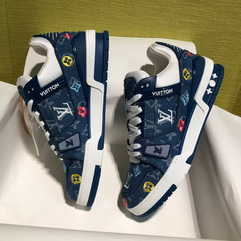 LV Shoes(AAA)-979