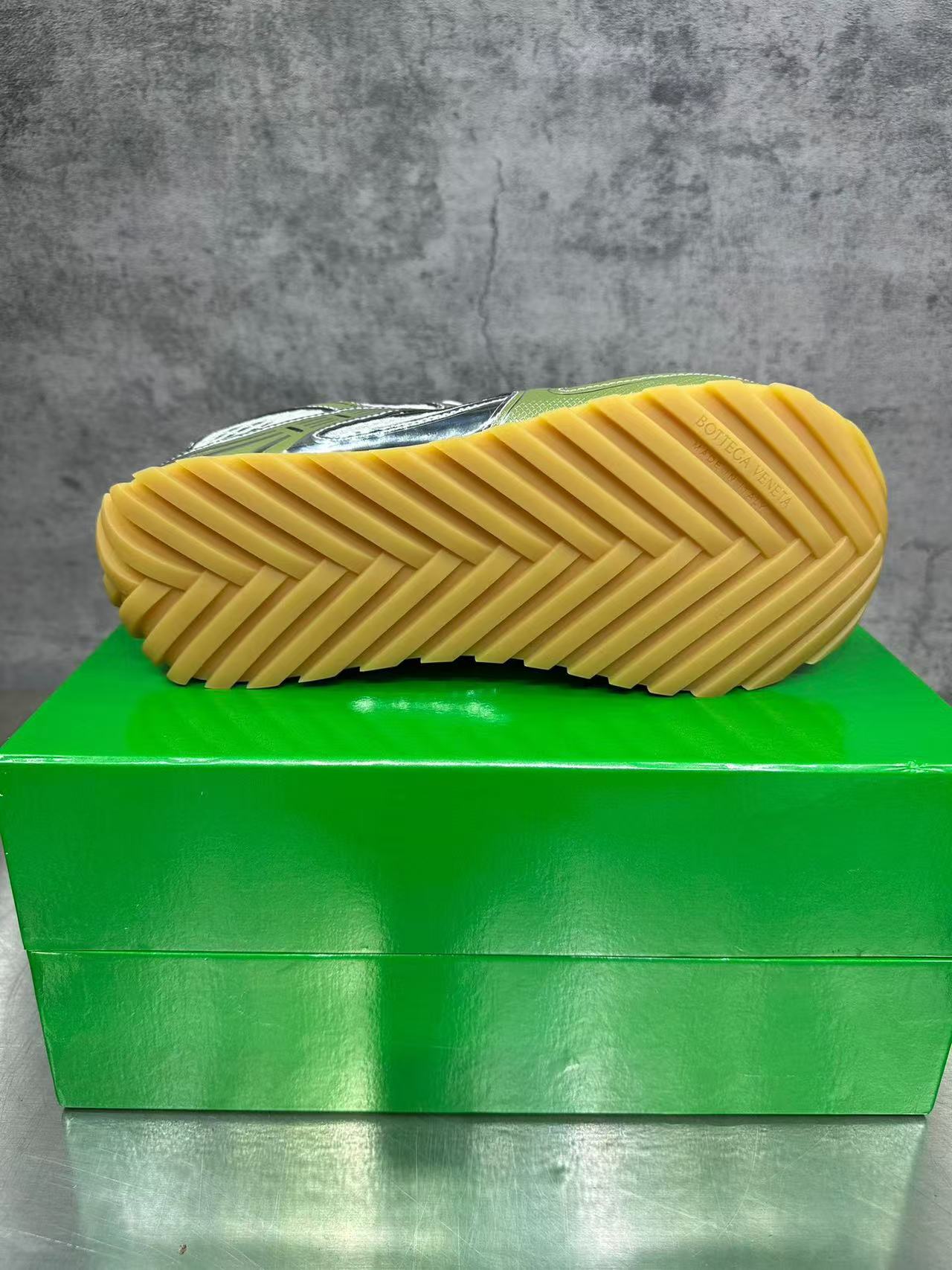 Bottega Veneta Shoes(AAA)-024