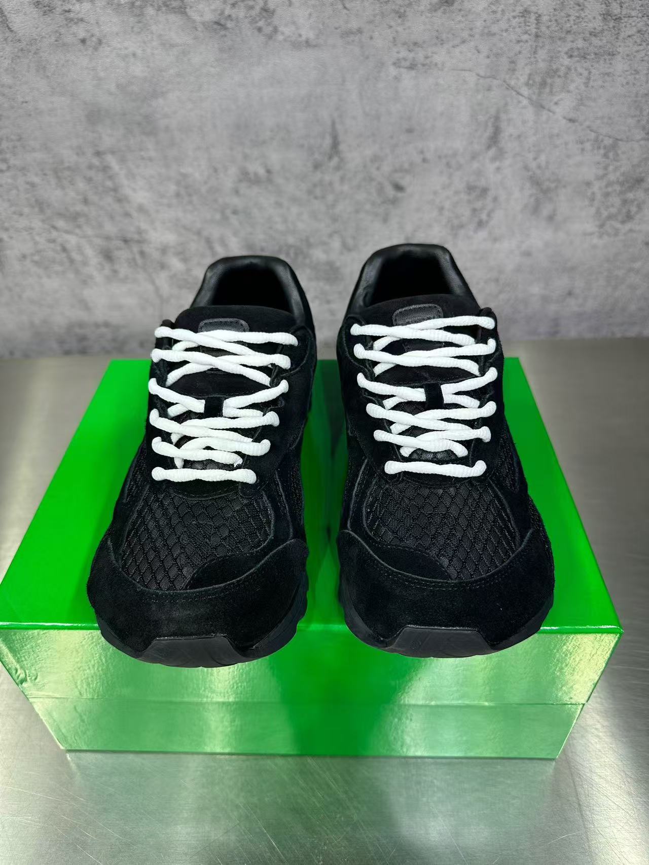 Bottega Veneta Shoes(AAA)-025