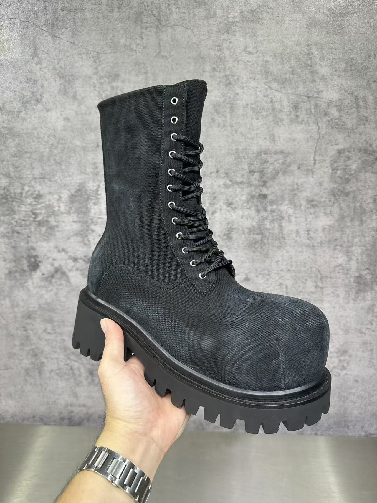 Balenciaga Boots(AAA)-034