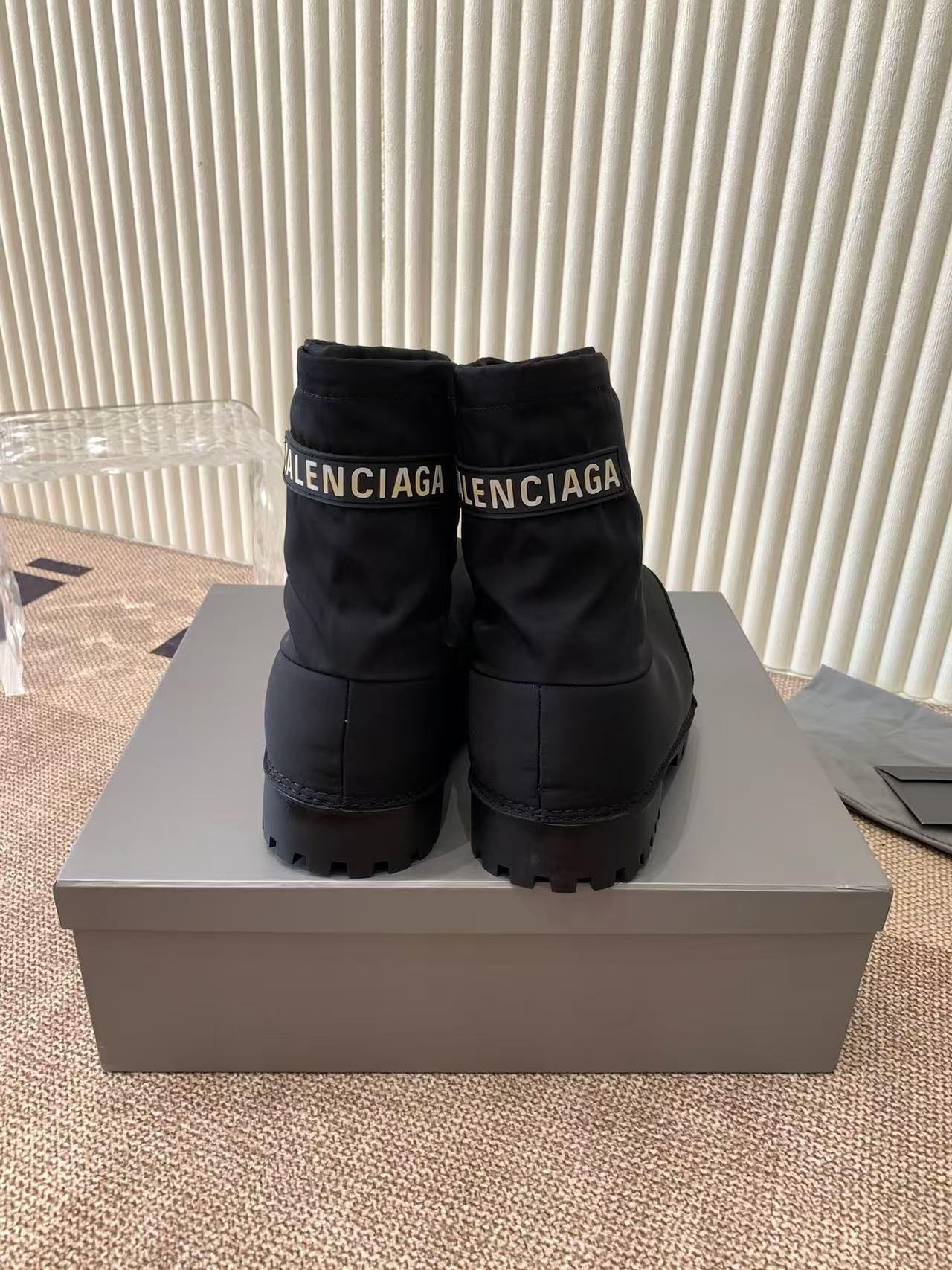 Balenciaga Shoes(AAA)-028