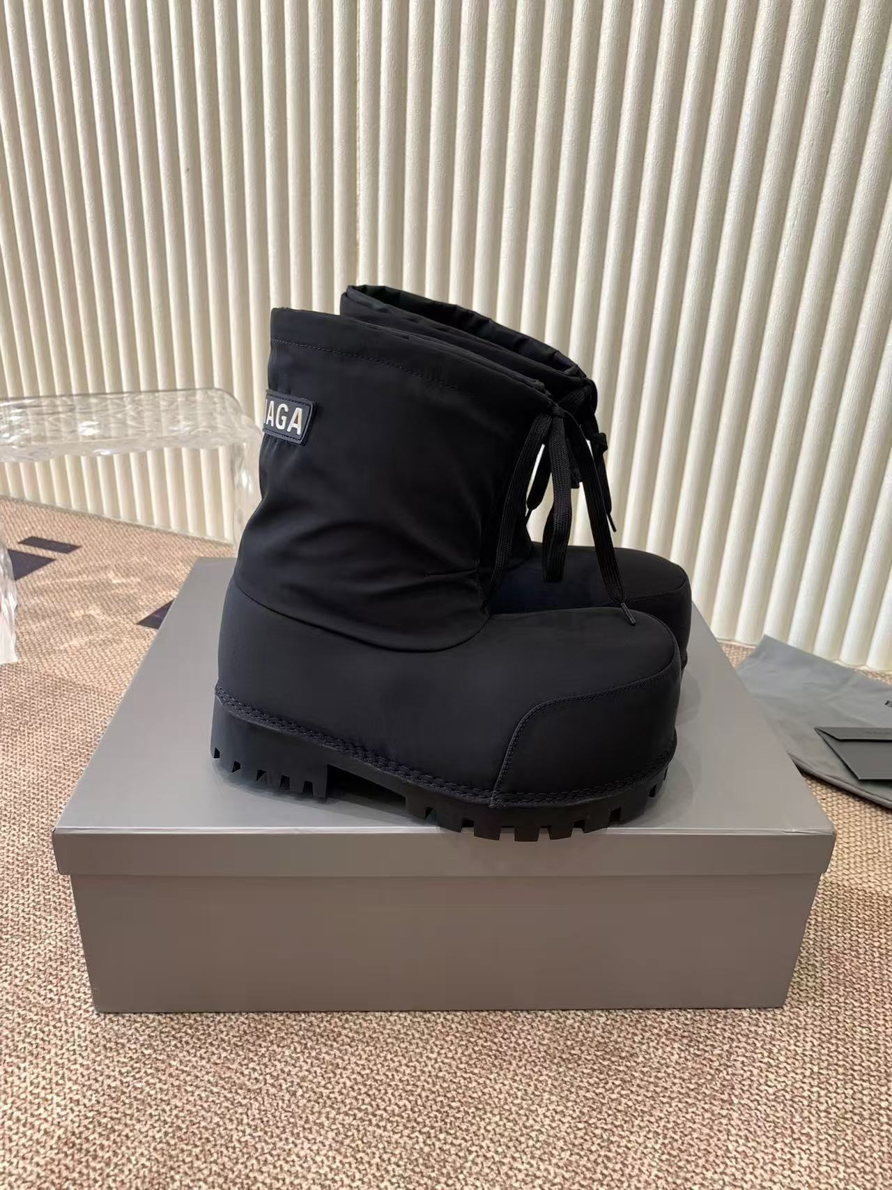 Balenciaga Shoes(AAA)-028