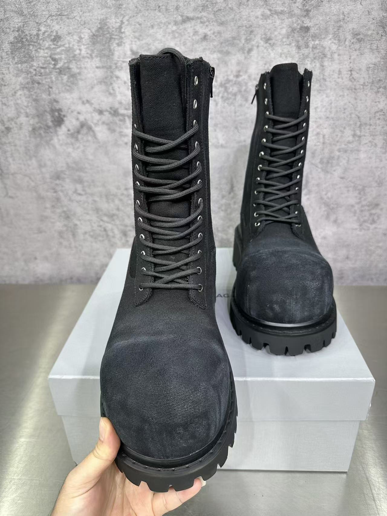 Balenciaga Boots(AAA)-034