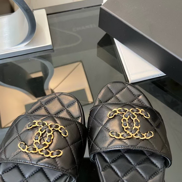 Chanel Slippers Women(AAA)-008