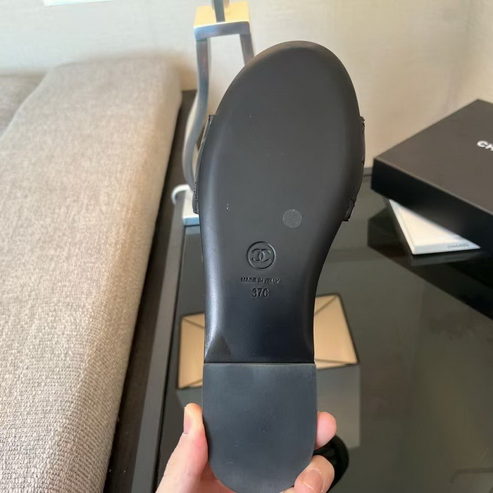 Chanel Slippers Women(AAA)-008