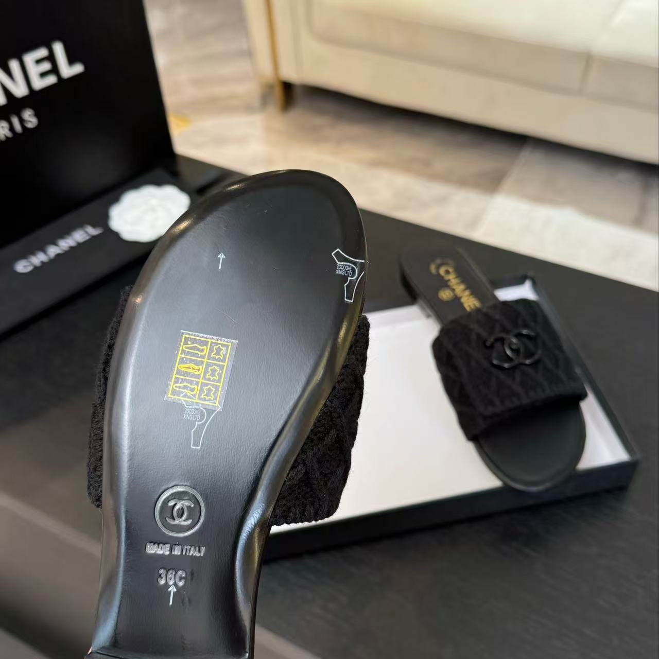 Chanel Slippers Women(AAA)-016