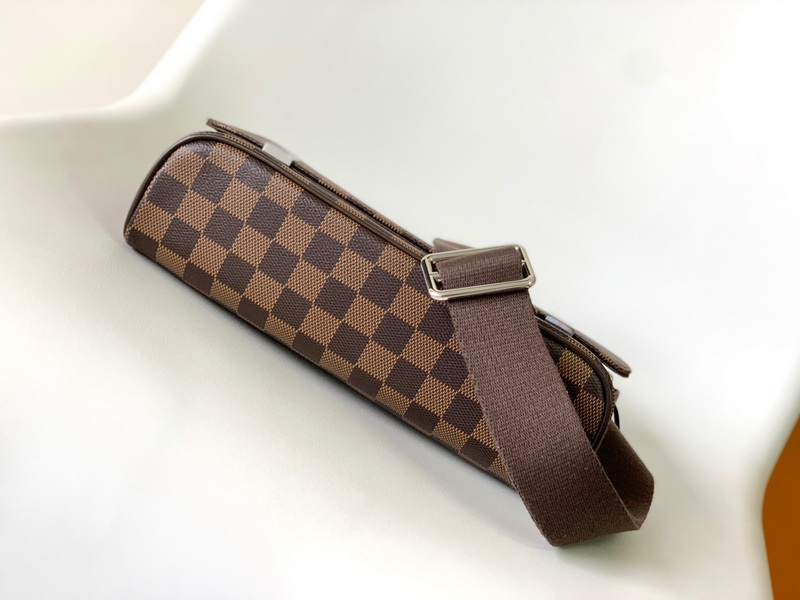 LV Handbags AAAA(Men)-177