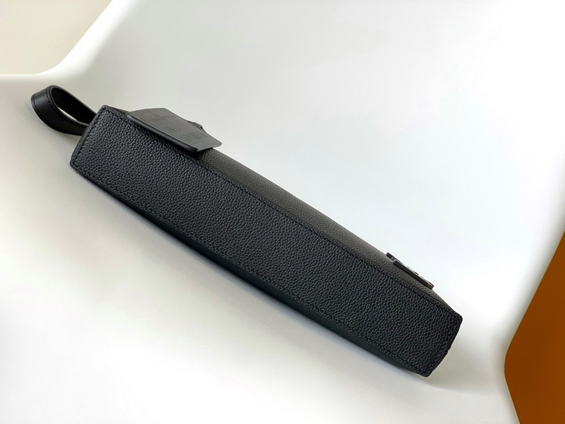 LV Handbags AAAA(Men)-191