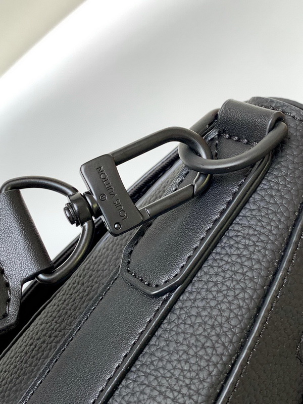 LV Handbags AAA(Men)-255