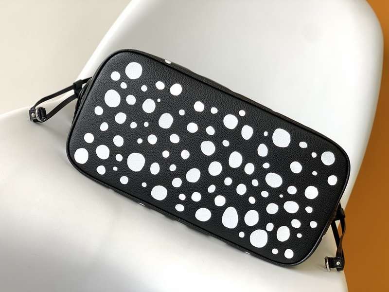 LV Handbags AAA(Women)-1017