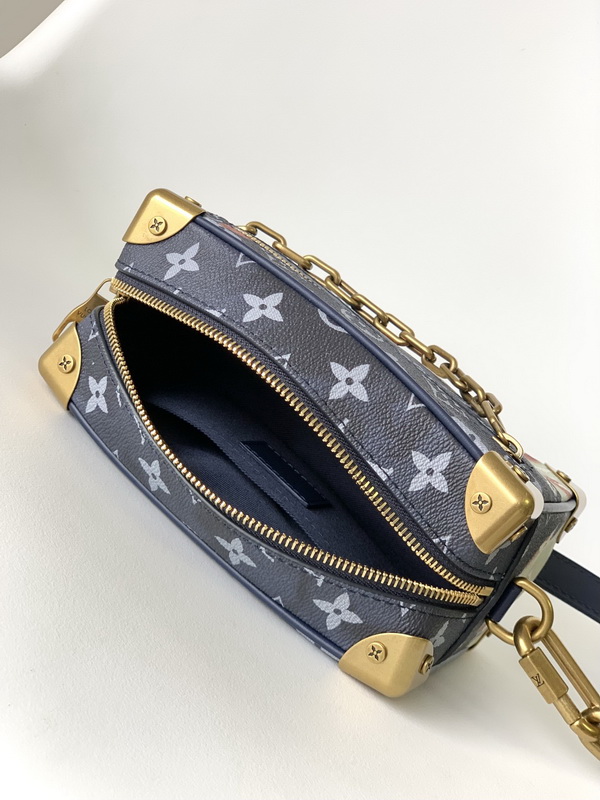 LV Handbags AAA(Women)-1679