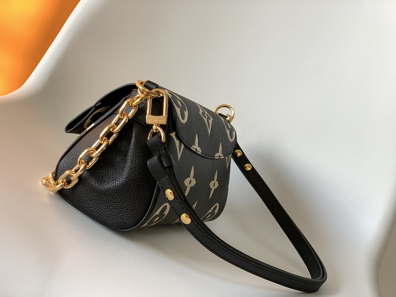 LV Handbags AAA(Women)-1826