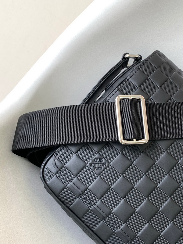 LV Handbags AAA(Men)-306