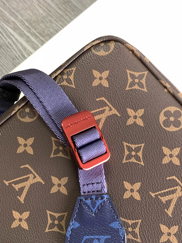 LV Handbags AAA(Men)-318