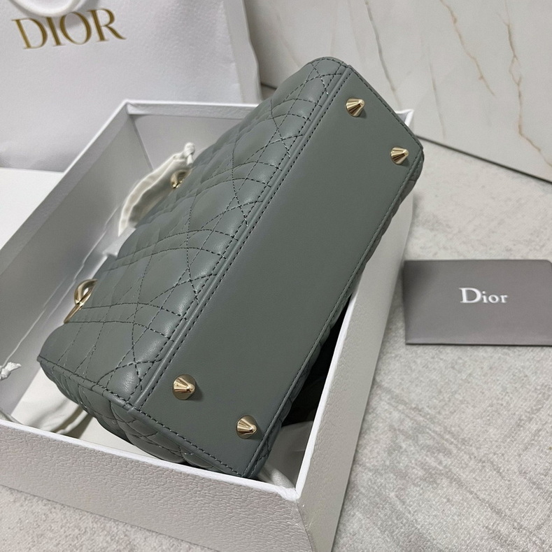 Dior Handbags AAA(Women)-133