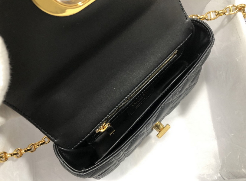 Dior Handbags AAA(Women)-224