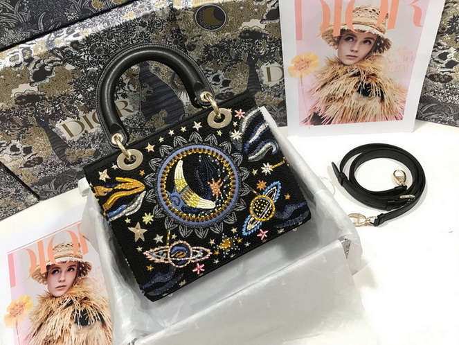 Dior Handbags AAA(Women)-228