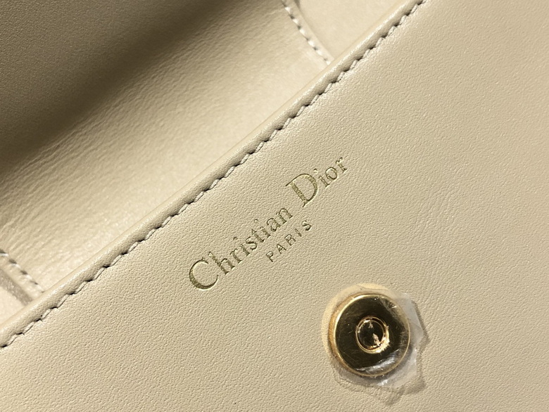 Dior Handbags AAA(Women)-235