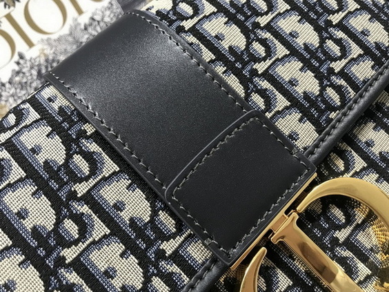 Dior Handbags AAA(Women)-236