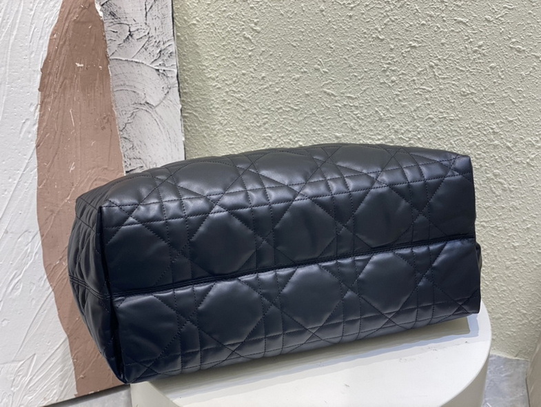 Dior Handbags AAA(Women)-240