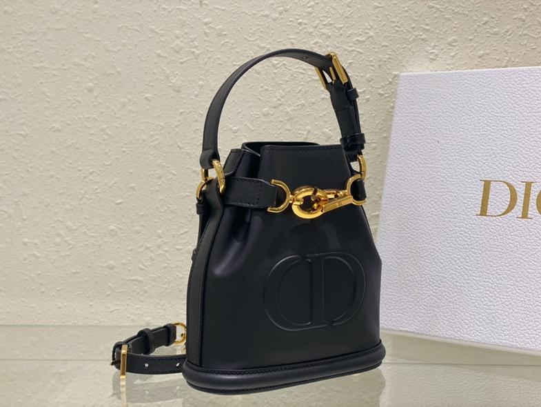 Dior Handbags AAA(Women)-241