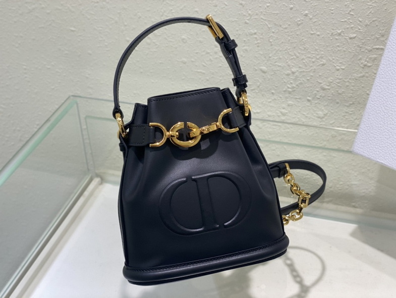 Dior Handbags AAA(Women)-241