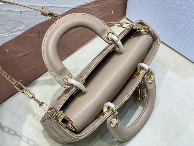 Dior Handbags AAA(Women)-243
