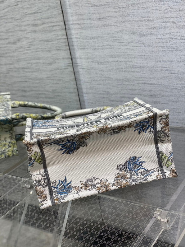Dior Handbags AAA(Women)-249