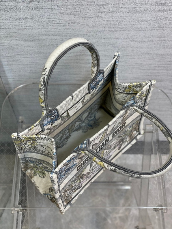 Dior Handbags AAA(Women)-249