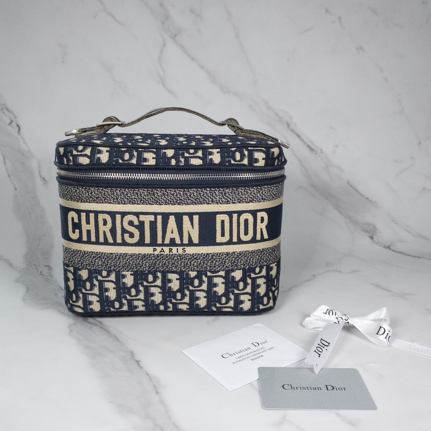 Dior Handbags AAA(Women)-253