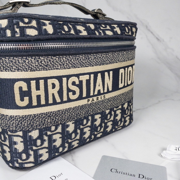 Dior Handbags AAA(Women)-253